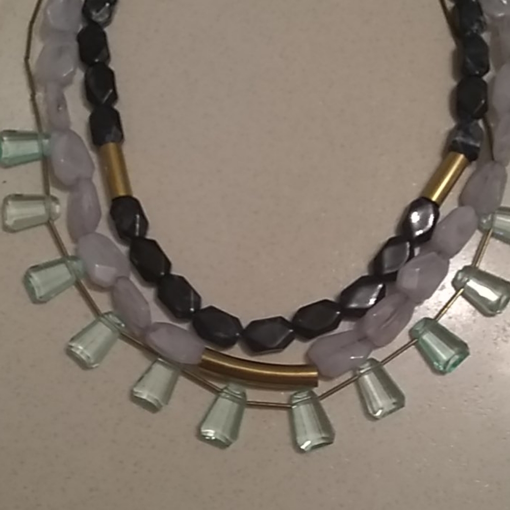 Loft statement necklace - Picture 2 of 3